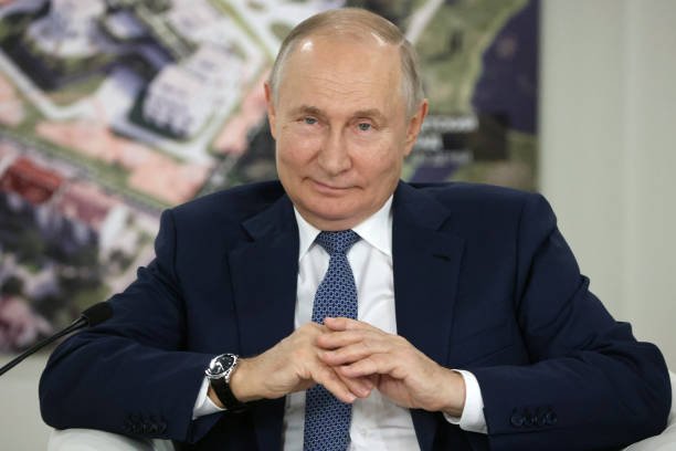Vladimir Putin 'goes into hiding' as he fears he's being watched and could be assassinated